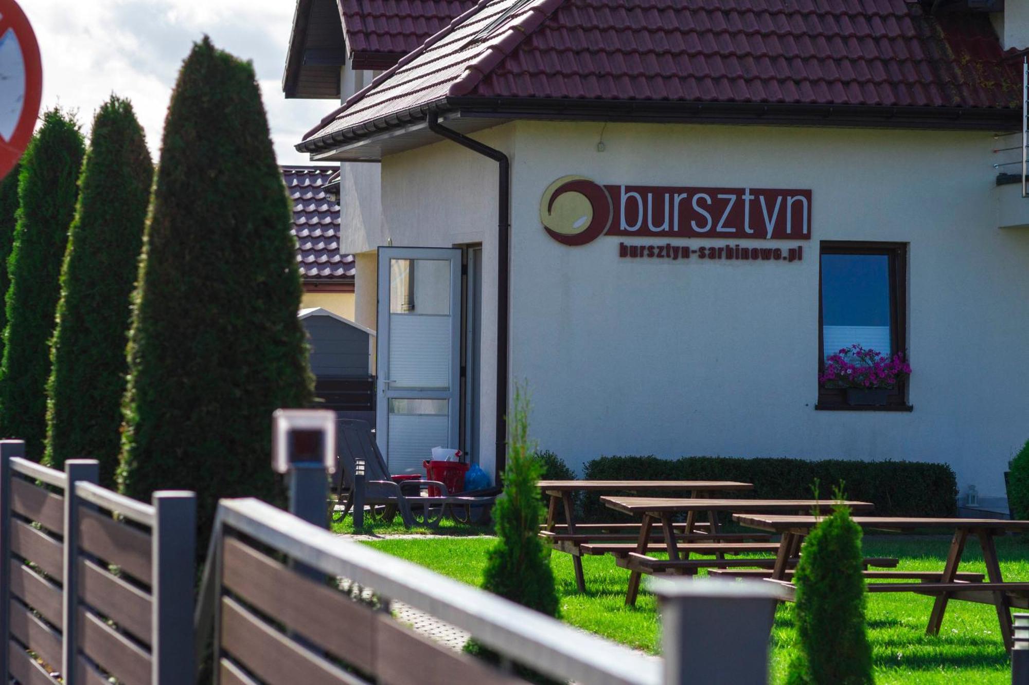 Bursztyn II Domki Apartamenty Pokoje W Sarbinowie Blisko Morza Сърбиново Екстериор снимка